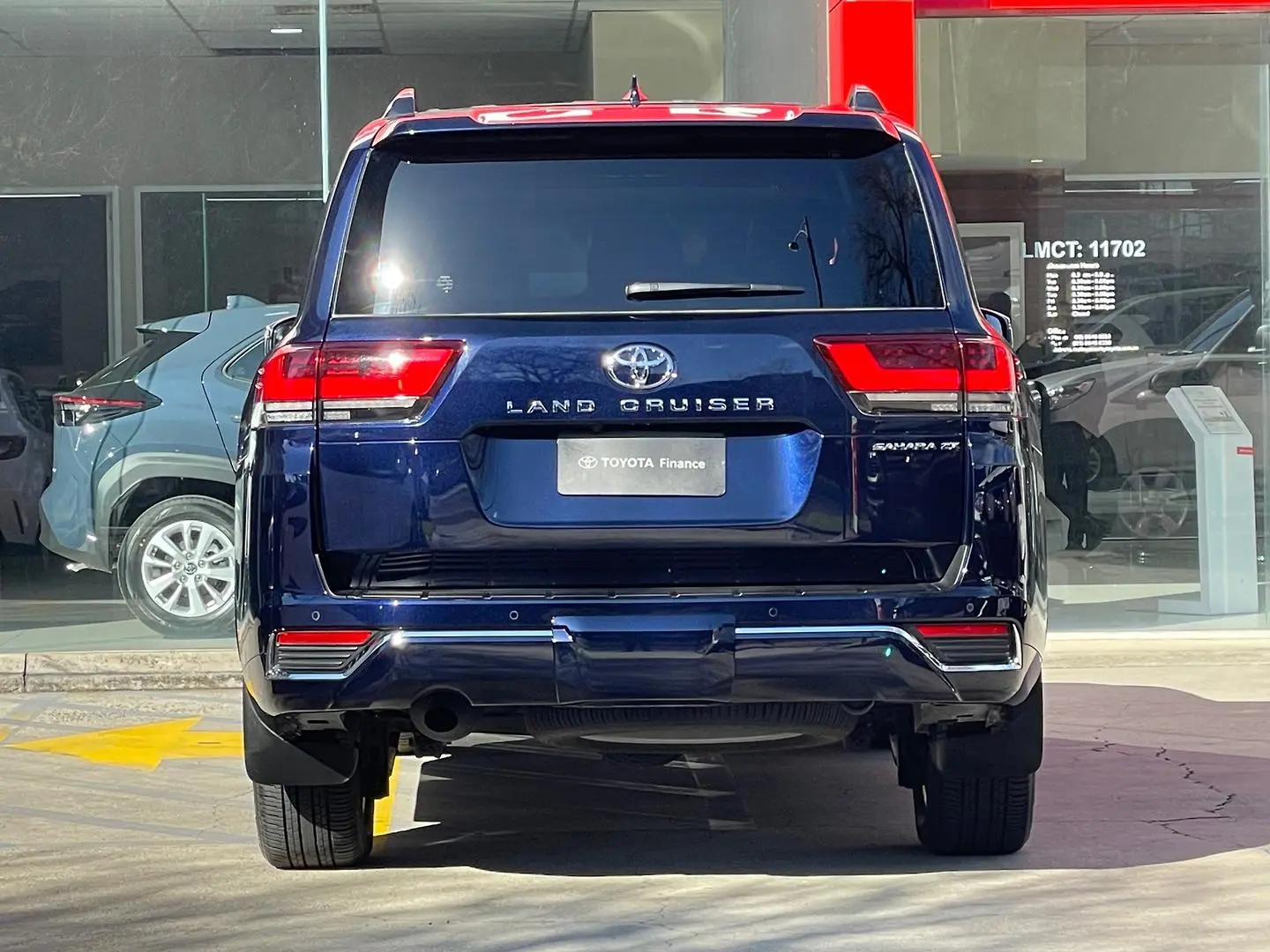 2024 Toyota Landcruiser Gallery Image 8