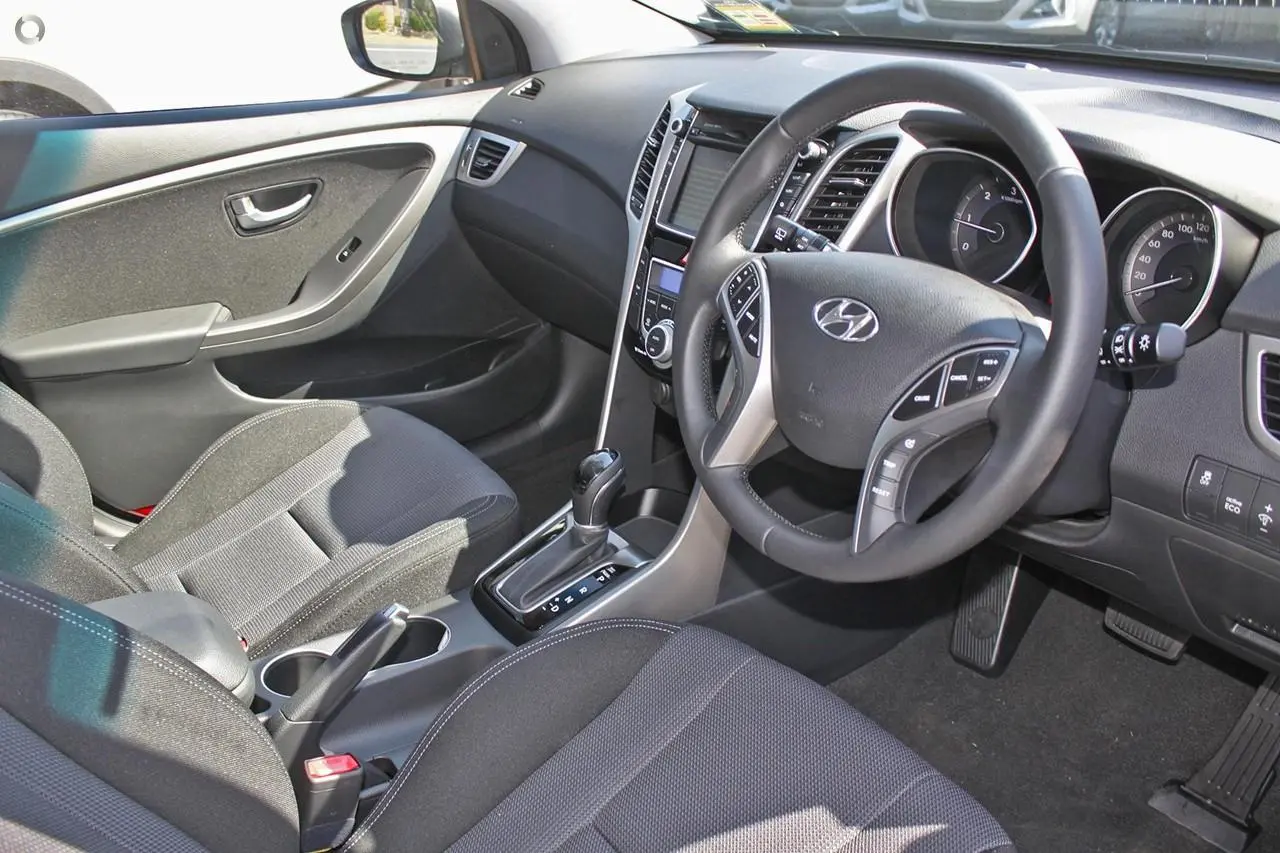 2012 Hyundai I30 Gallery Image 6