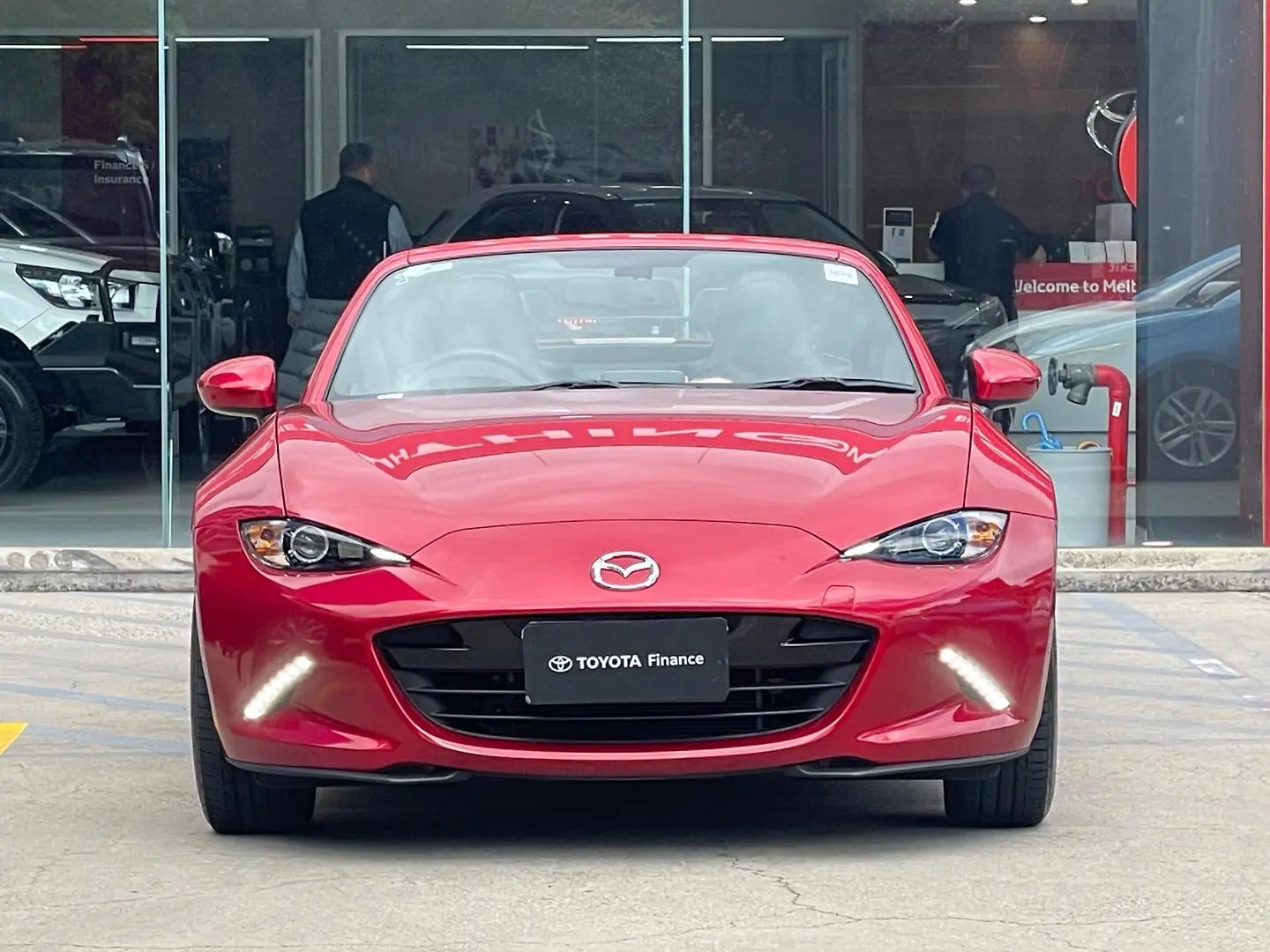 2017 Mazda MX-5 Gallery Image 7