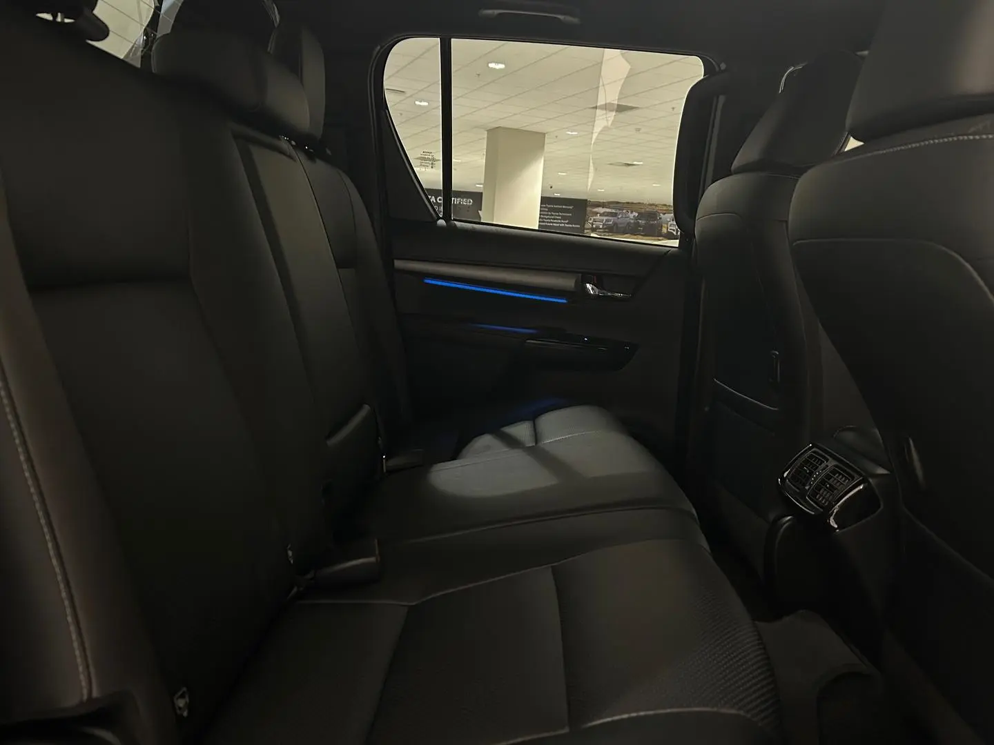 2023 Toyota Hilux Gallery Image 13