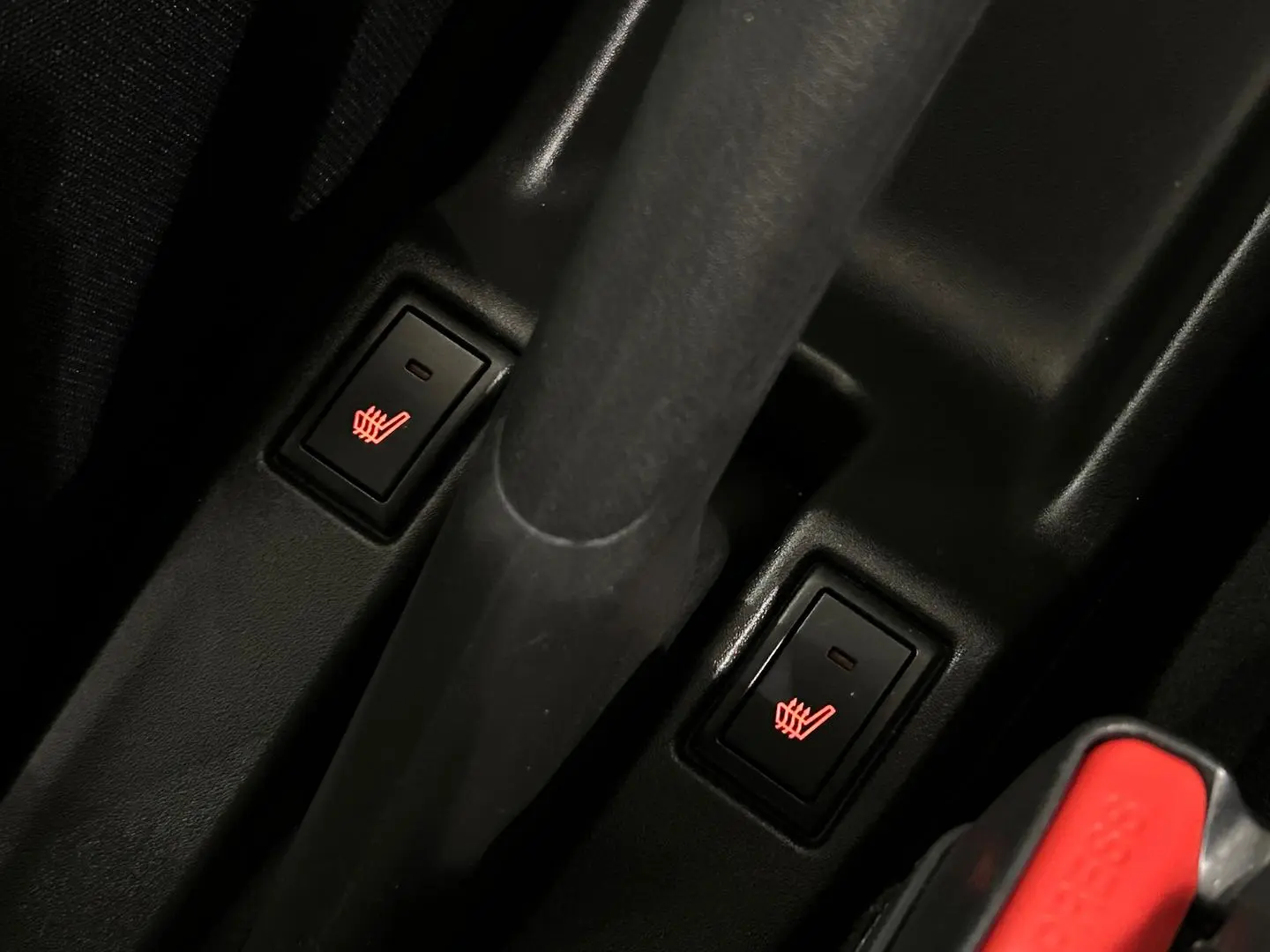 2024 Suzuki Swift Gallery Image 19