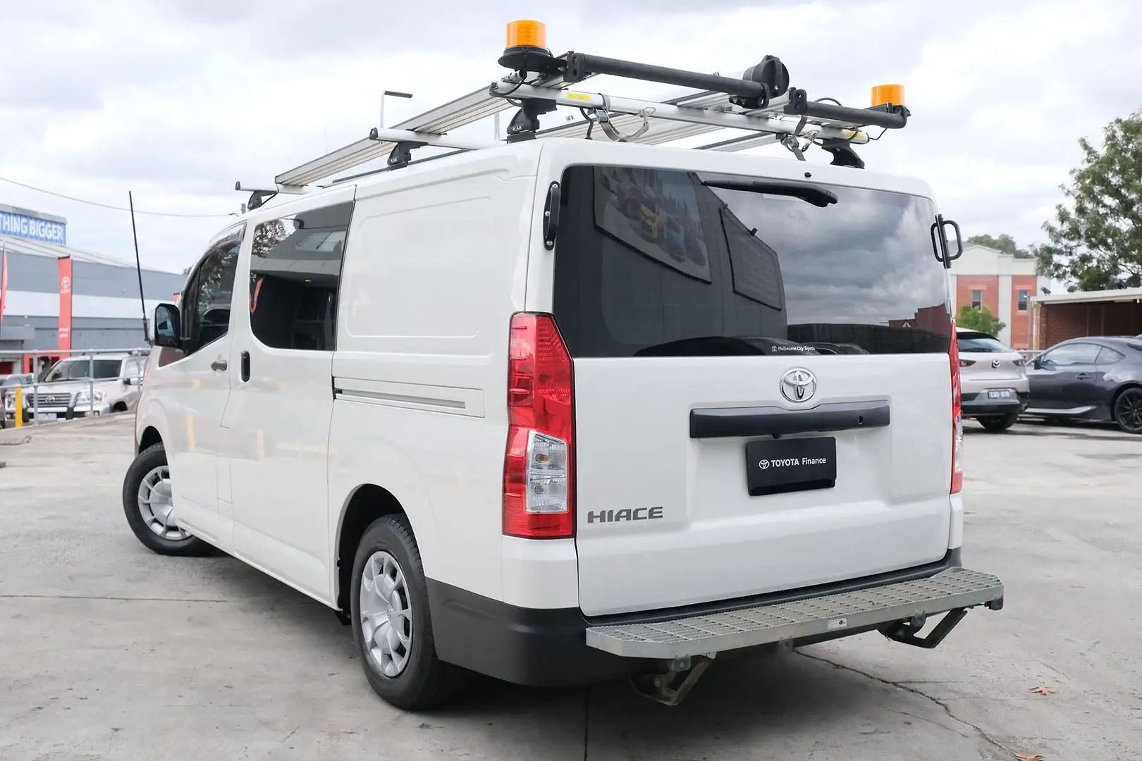 2020 Toyota Hiace Gallery Image 2