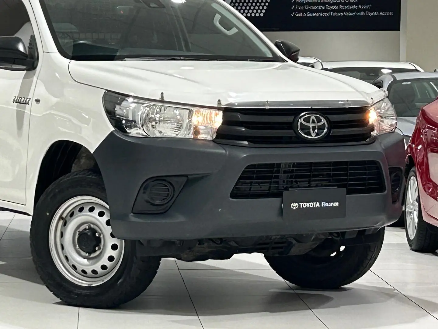 2020 Toyota Hilux Gallery Image 3