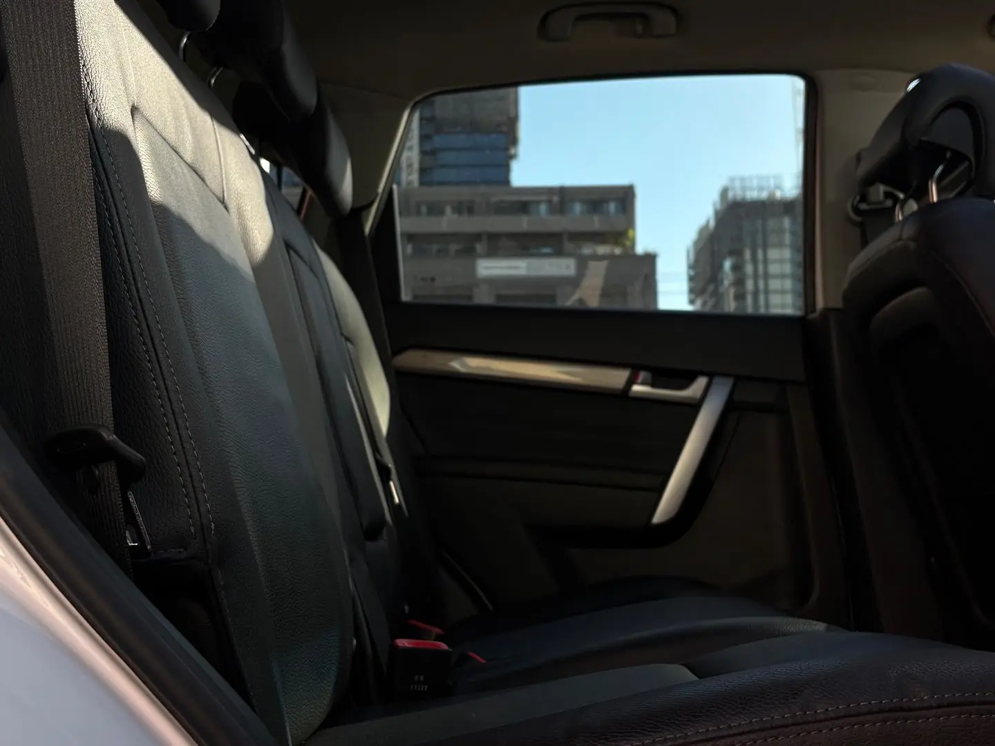 2017 Holden Captiva Gallery Image 14