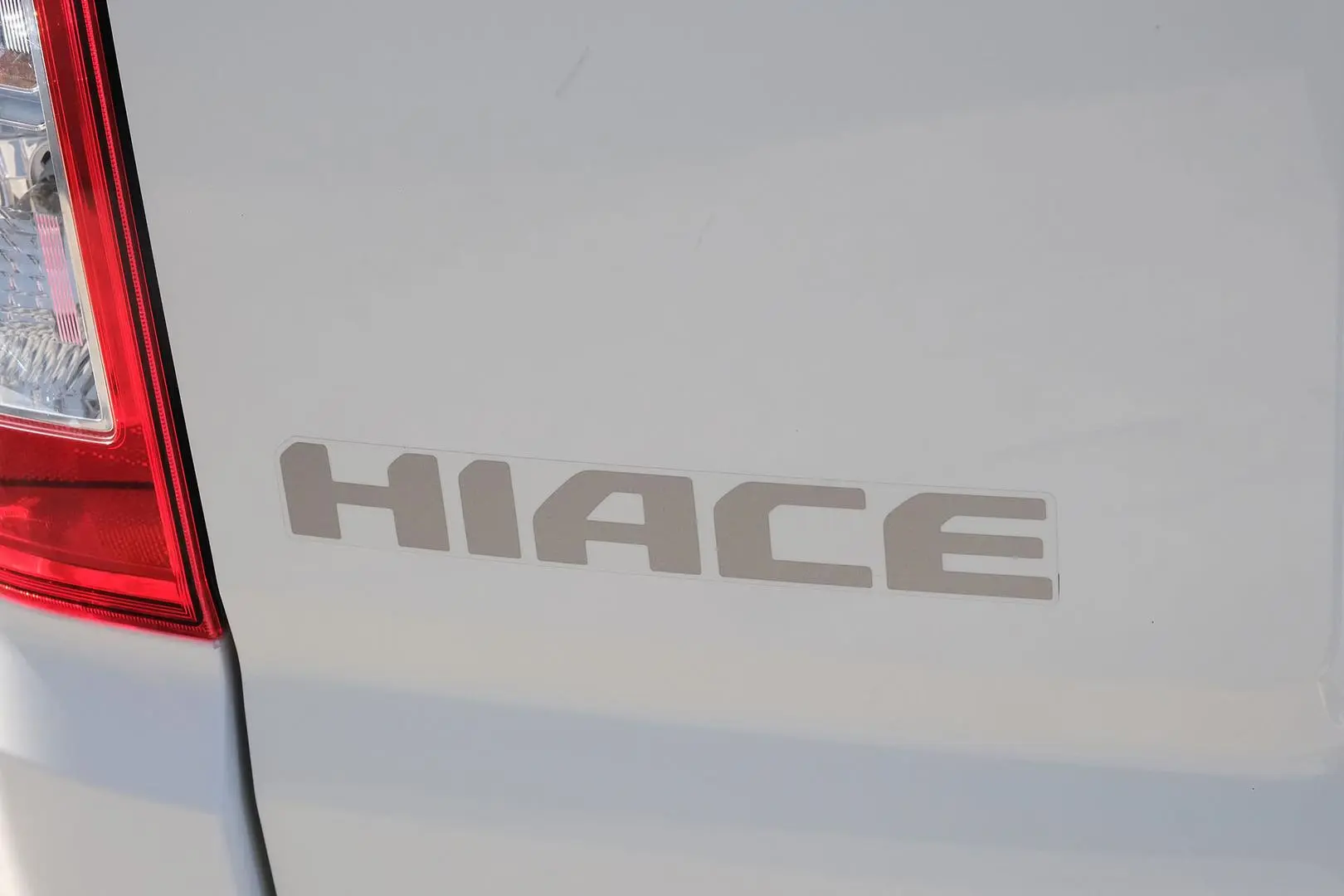 2022 Toyota Hiace Gallery Image 22