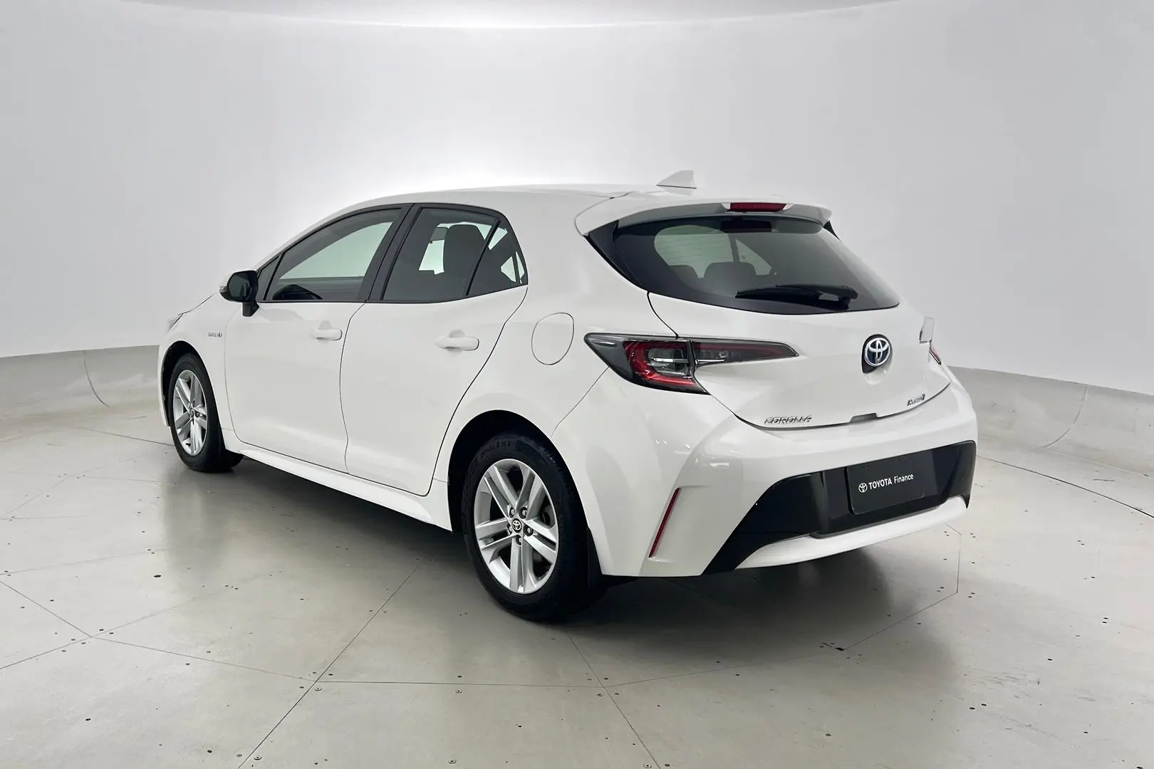 2019 Toyota Corolla Gallery Image 7