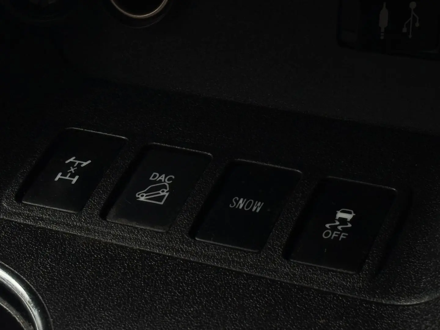 2015 Toyota Kluger Gallery Image 27