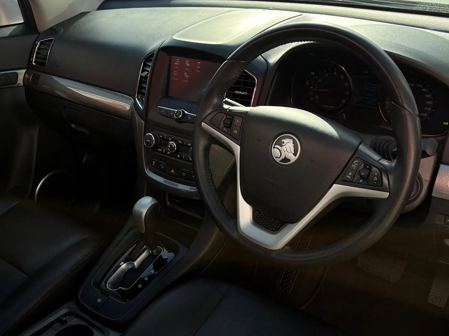 2017 Holden Captiva Gallery Image 13