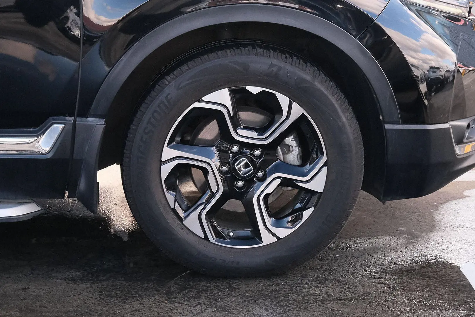 2019 Honda CR-V Gallery Image 6