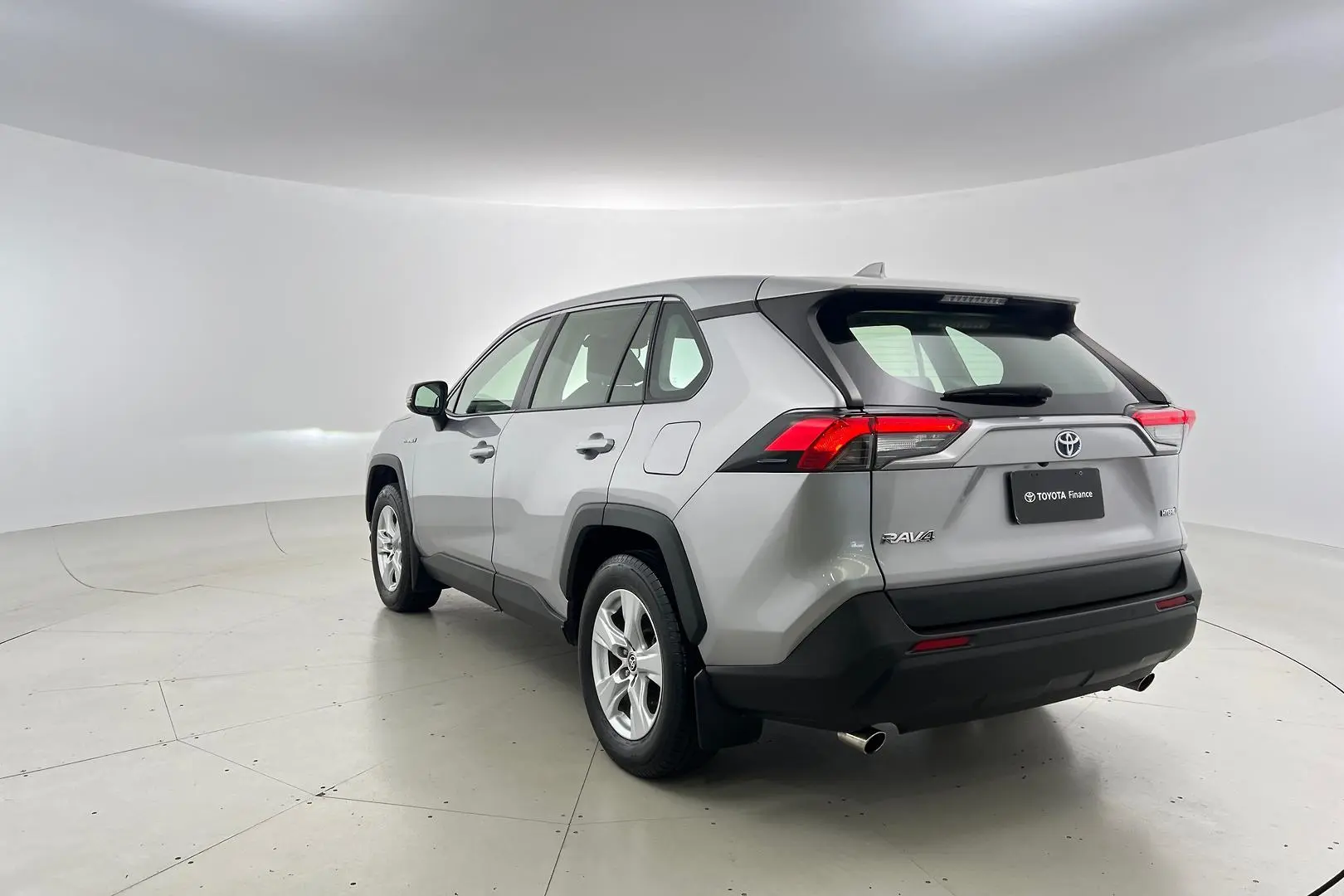 2021 Toyota RAV4 Gallery Image 8