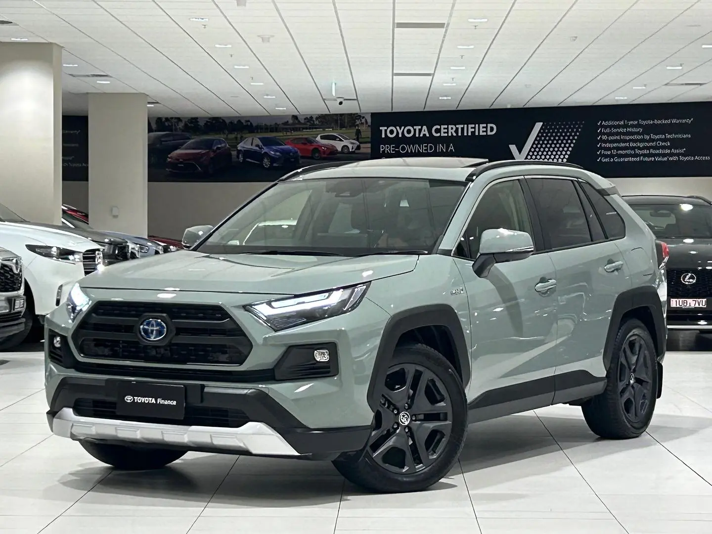 2024 Toyota RAV4 Gallery Image 5