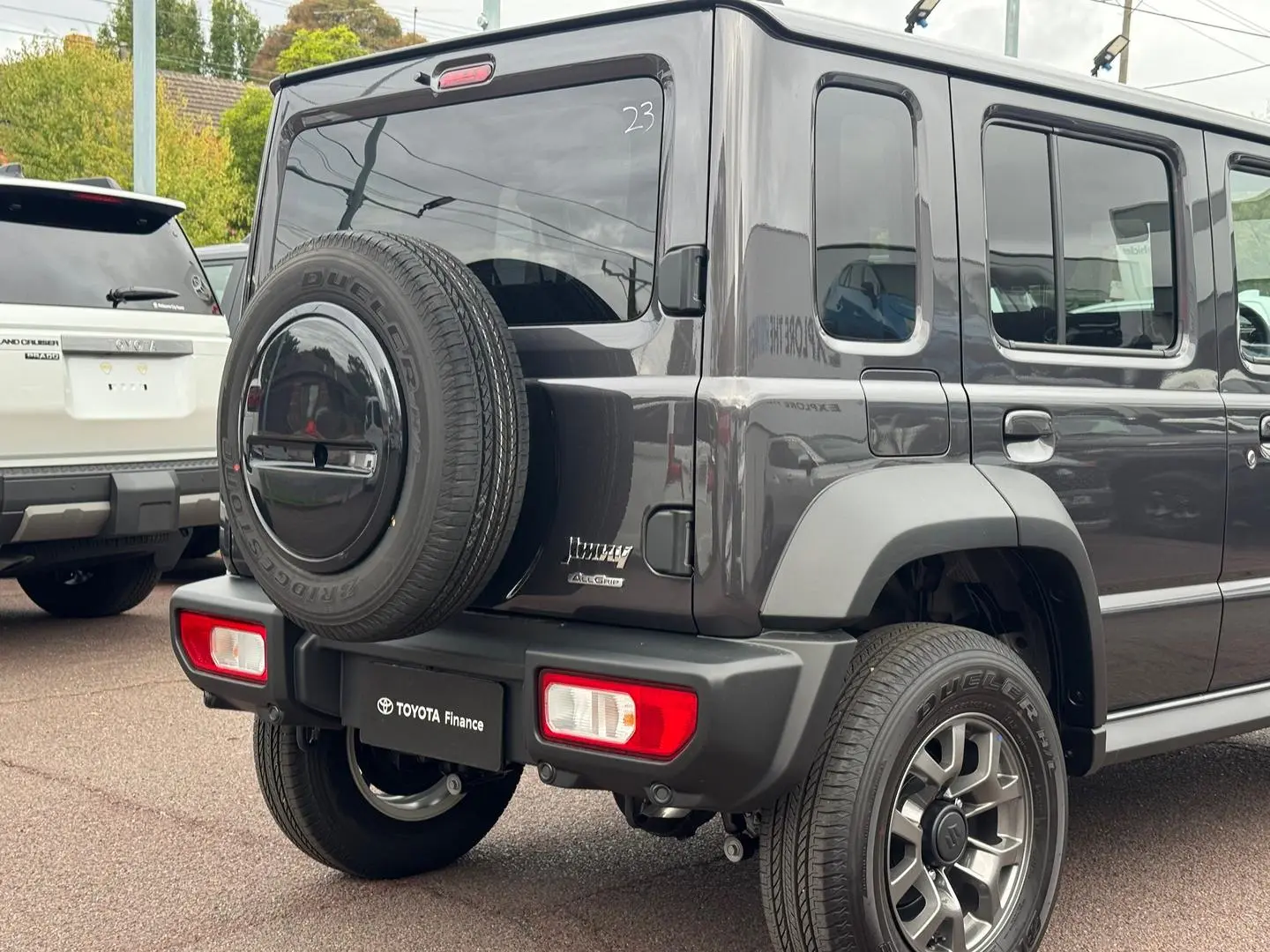 2024 Suzuki Jimny Gallery Image 5