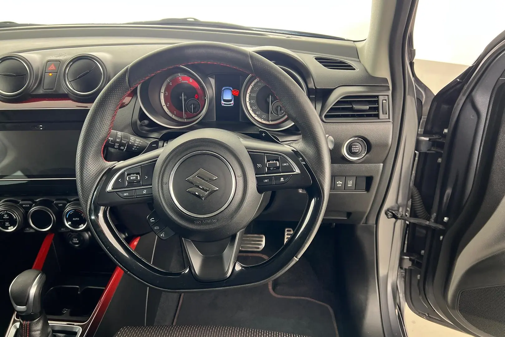 2018 Suzuki Swift Gallery Image 15