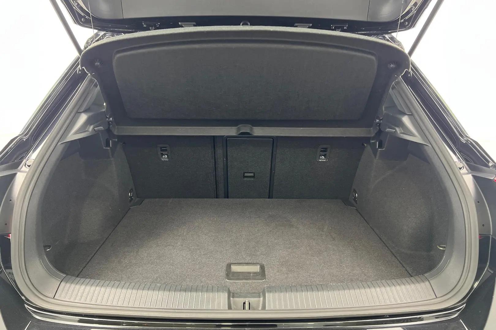 2021 Volkswagen T-Roc Gallery Image 20