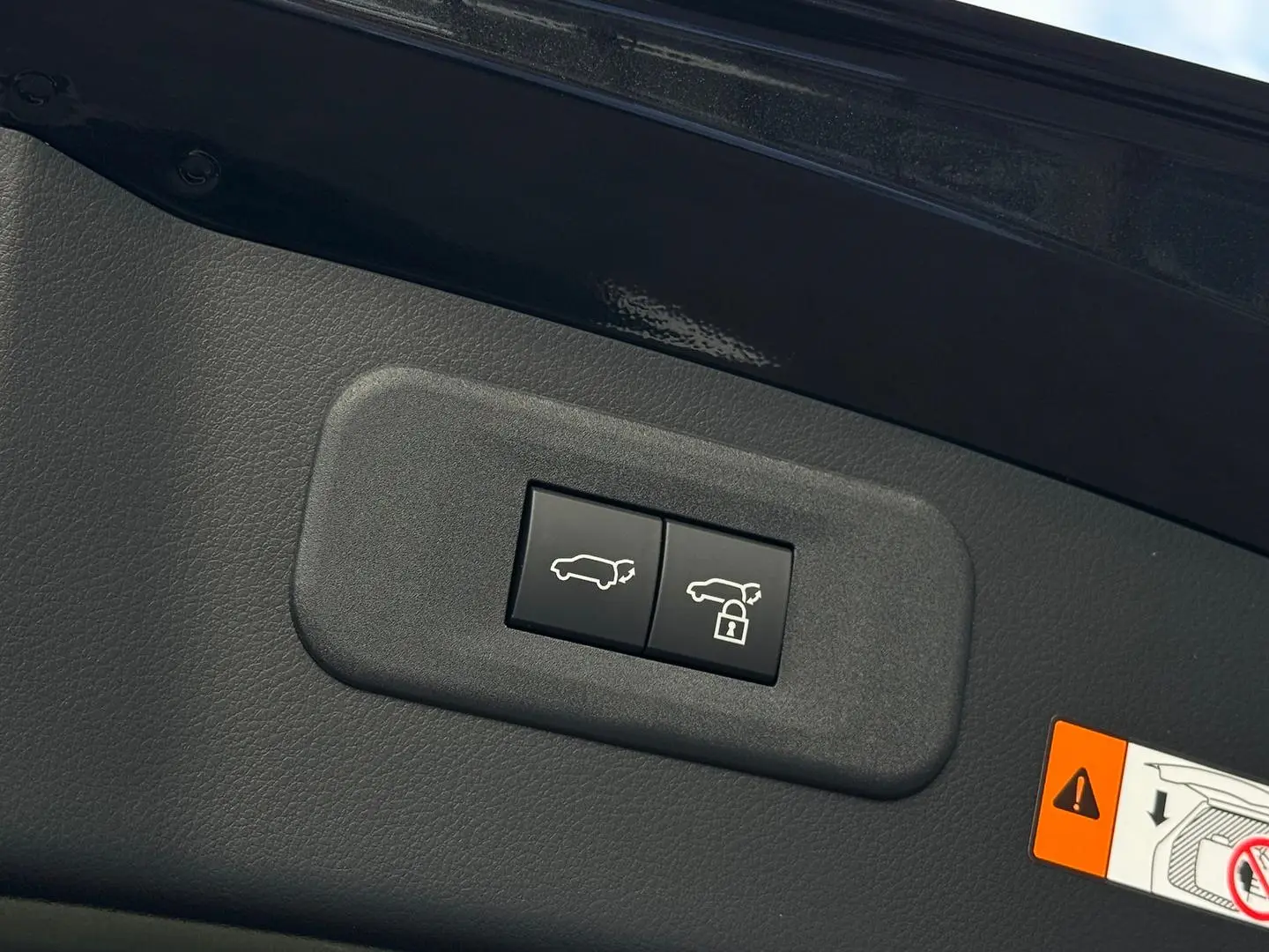2024 Lexus NX Gallery Image 28