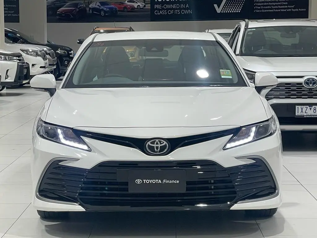 2024 Toyota Camry Gallery Image 4