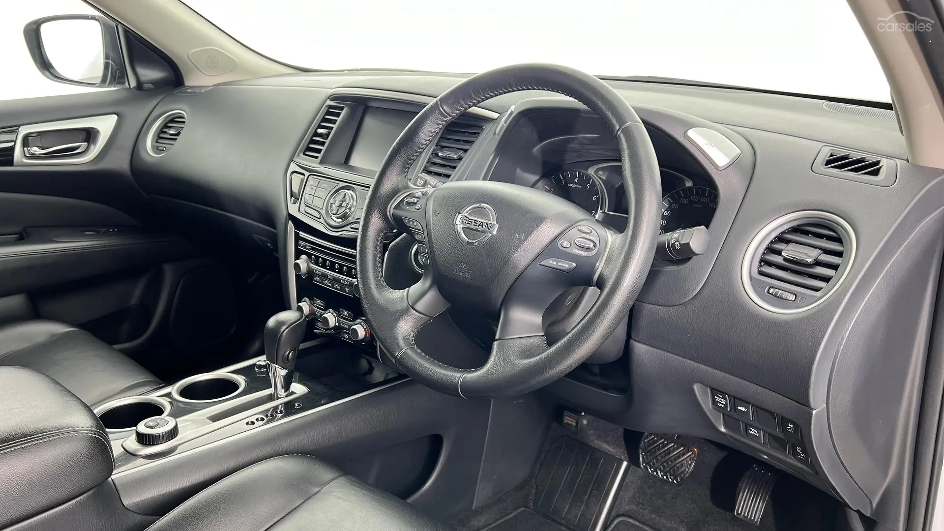2019 Nissan Pathfinder Image 13