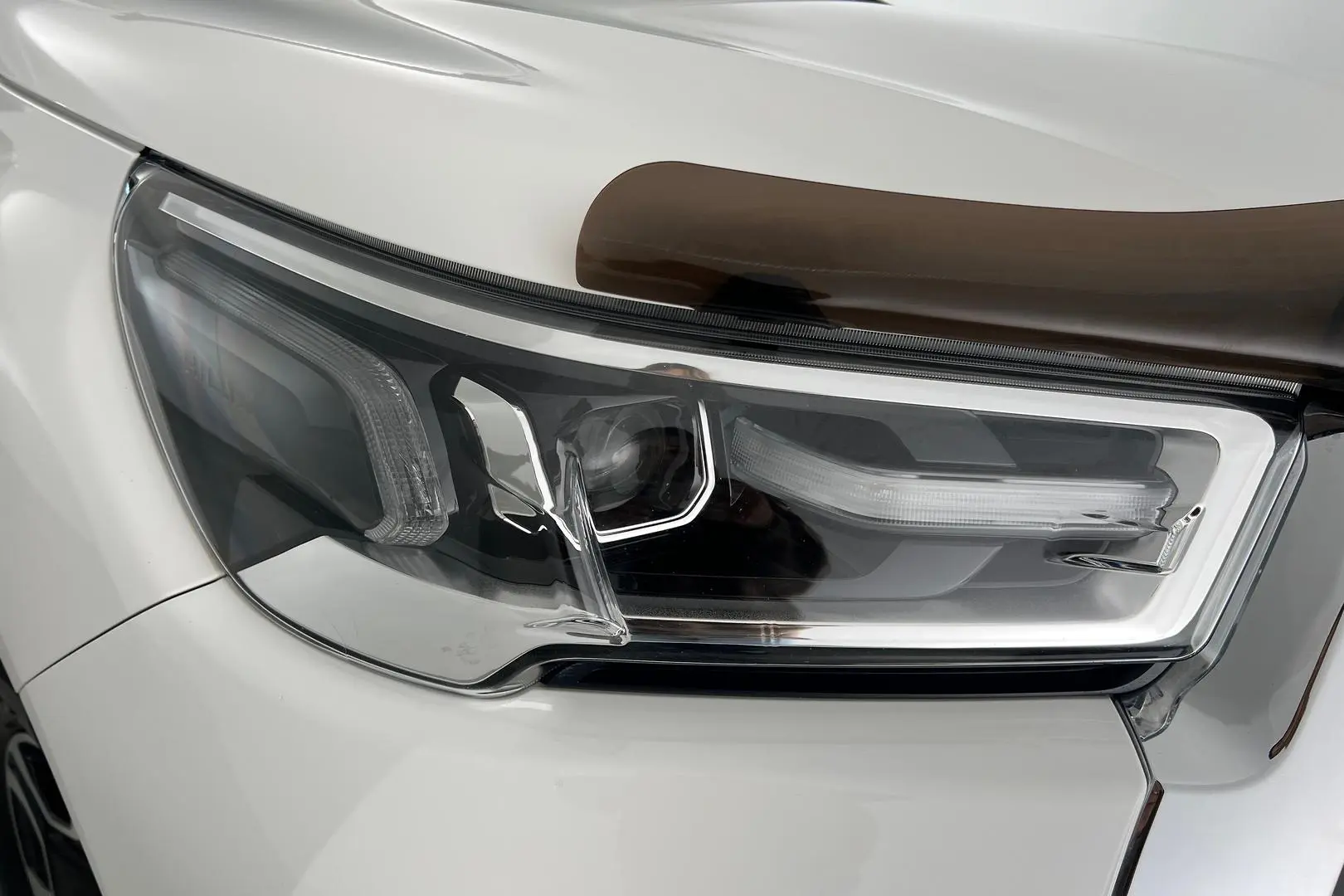2022 Toyota Hilux Gallery Image 10
