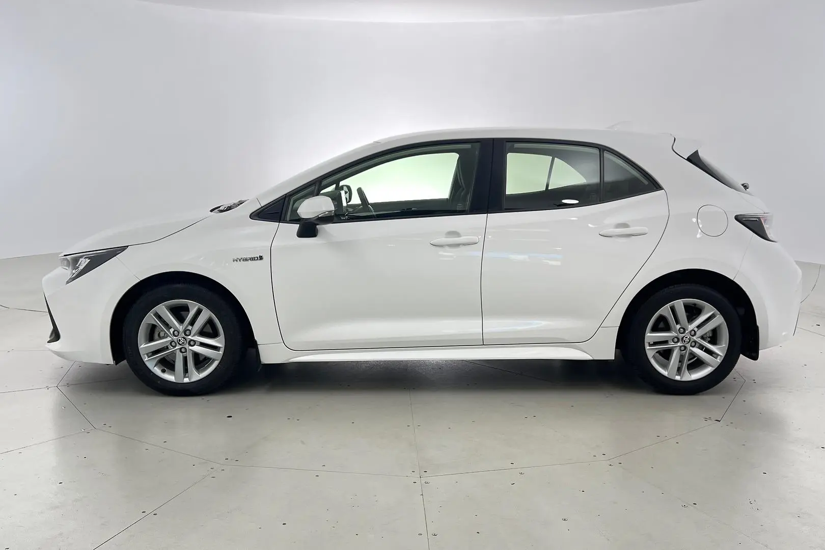 2021 Toyota Corolla Gallery Image 8