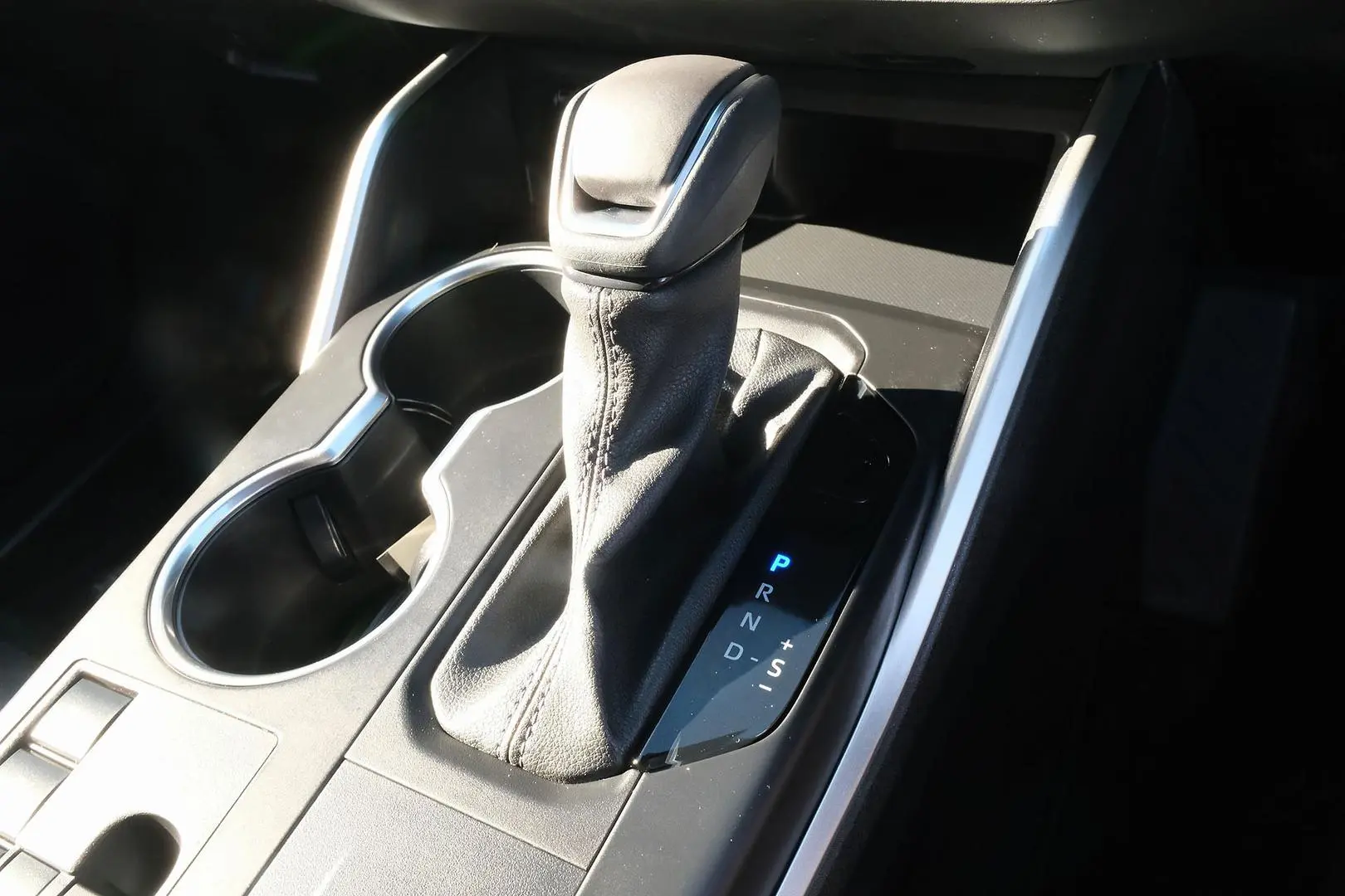 2023 Toyota Kluger Gallery Image 18