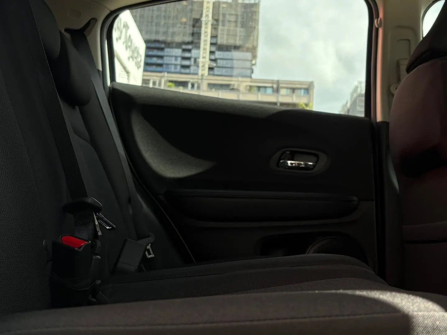 2021 Honda HR-V Gallery Image 13