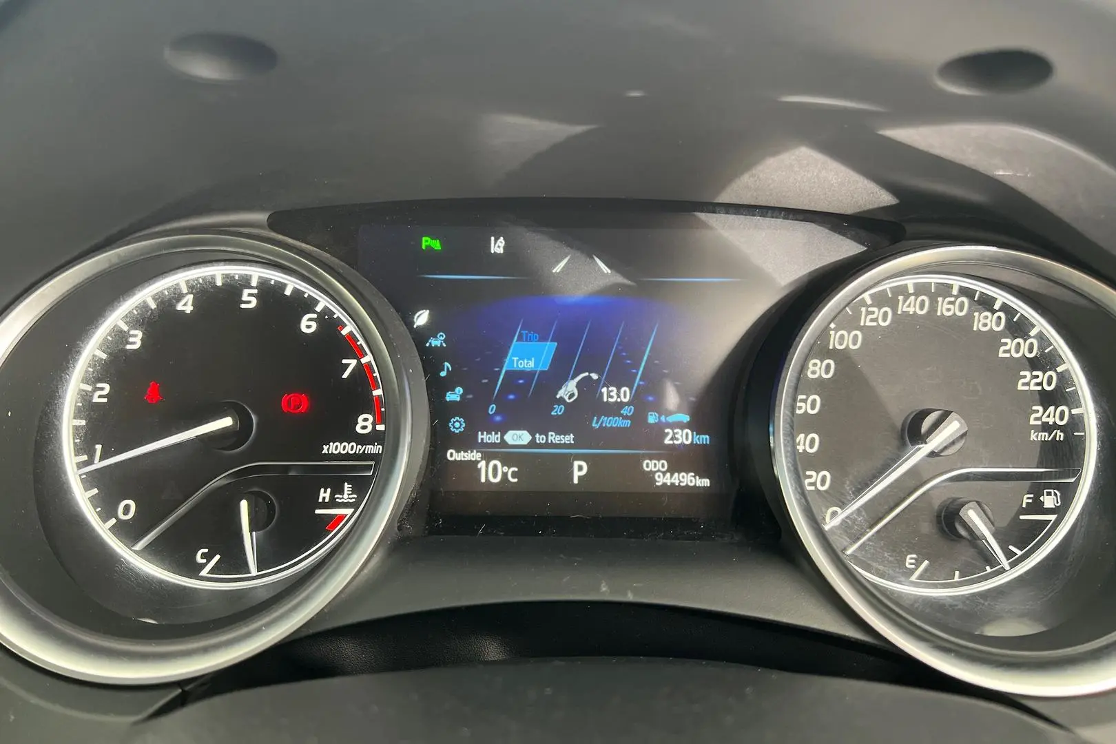 2019 Toyota Camry Gallery Image 19