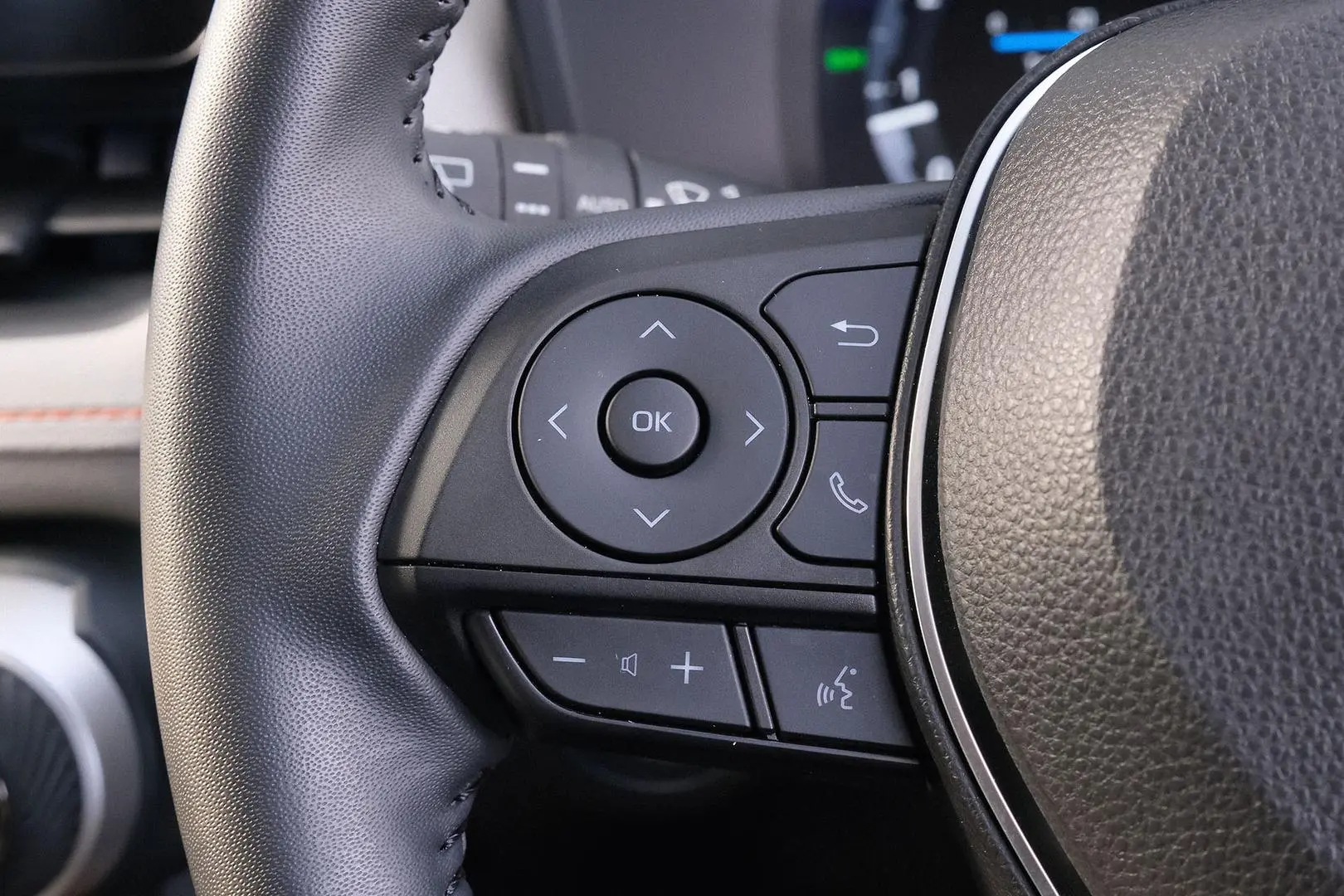 2024 Toyota RAV4 Gallery Image 16