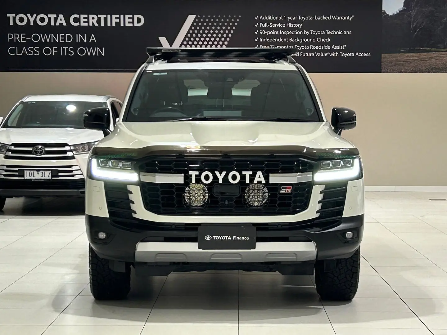 2021 Toyota Landcruiser Gallery Image 4