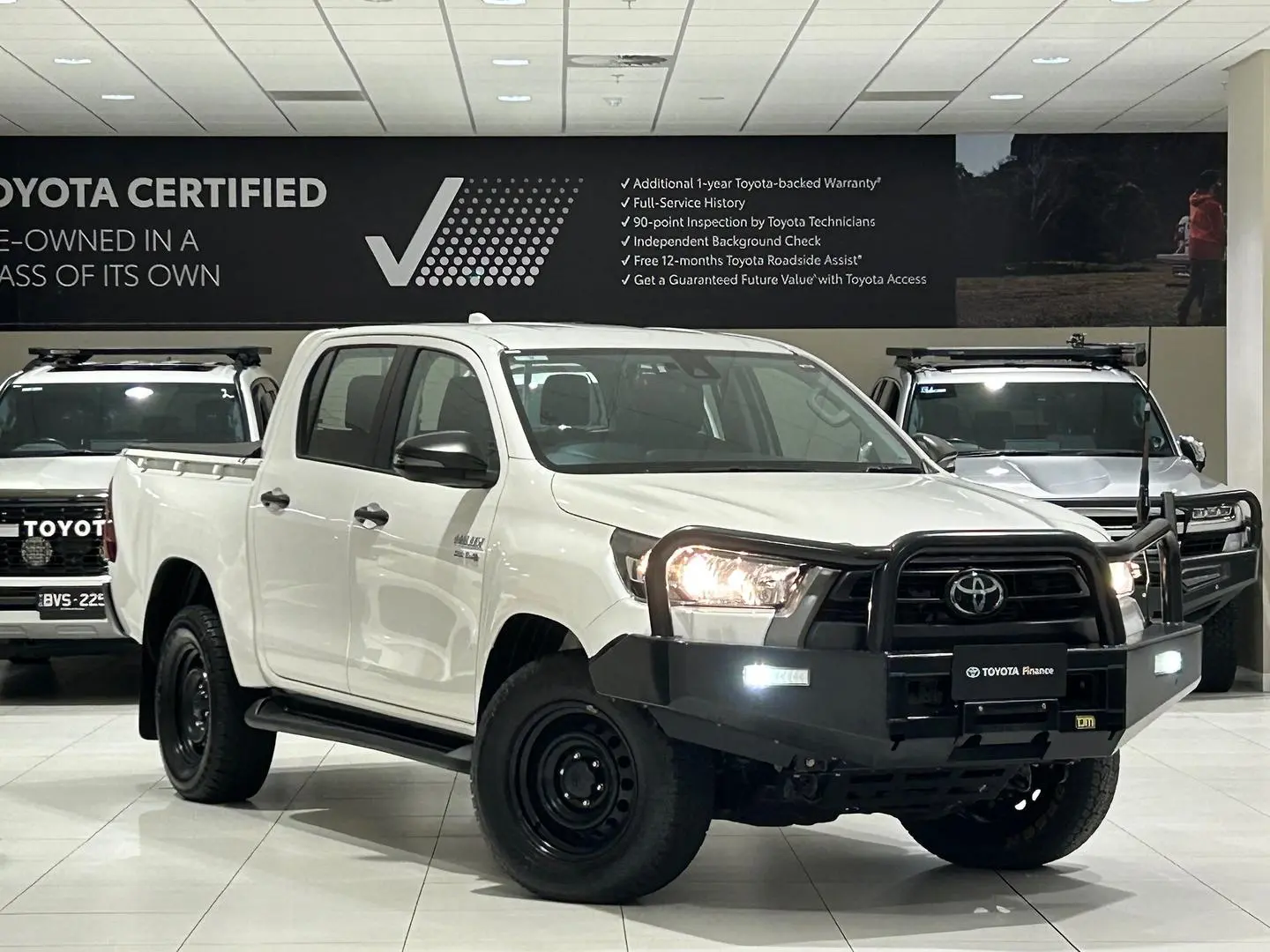 2022 Toyota Hilux Gallery Image 1