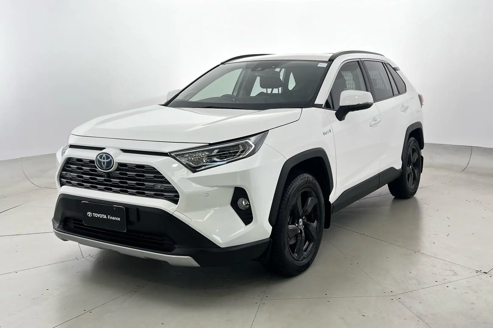 2019 Toyota RAV4 Gallery Image 9