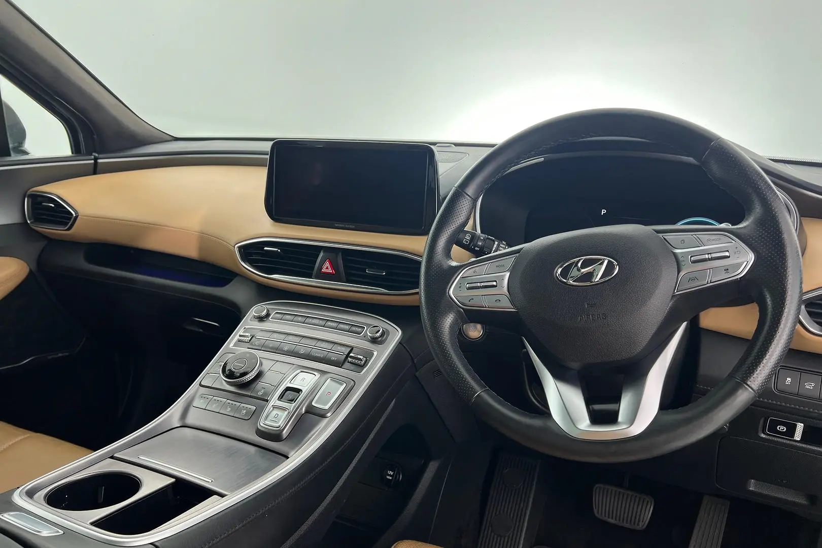 2021 Hyundai Santa Fe Gallery Image 11
