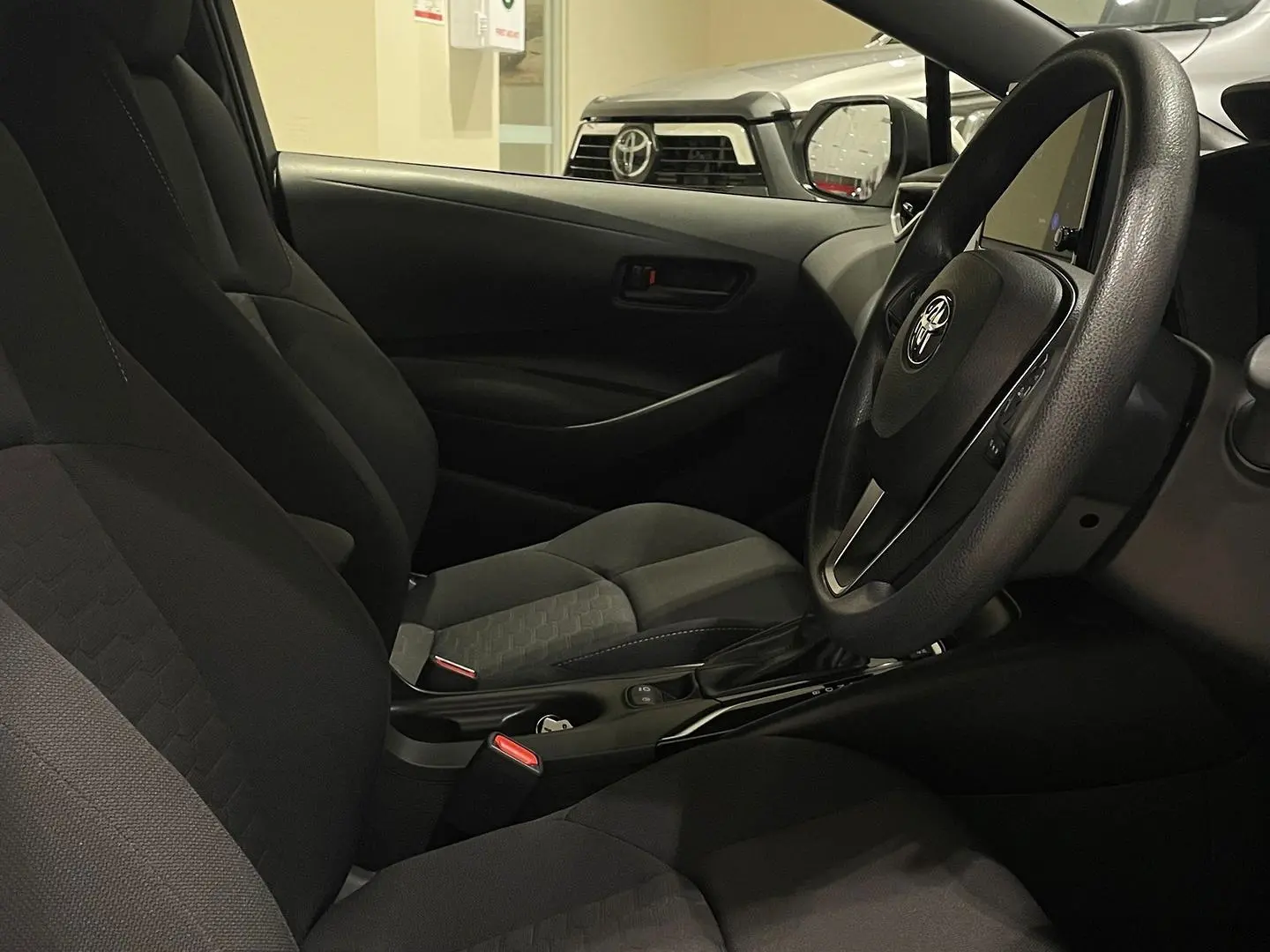 2023 Toyota Corolla Gallery Image 12
