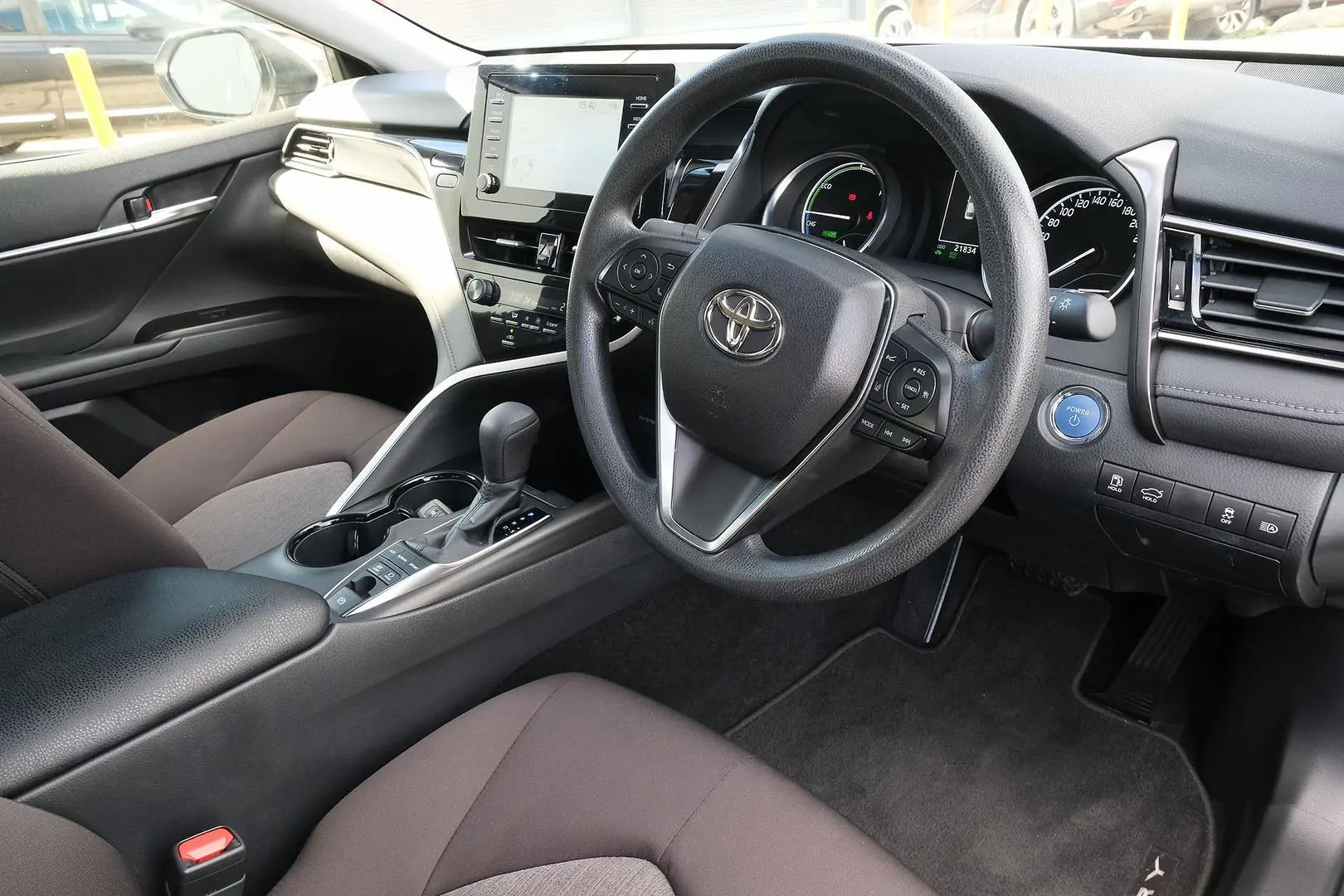 2024 Toyota Camry Gallery Image 7