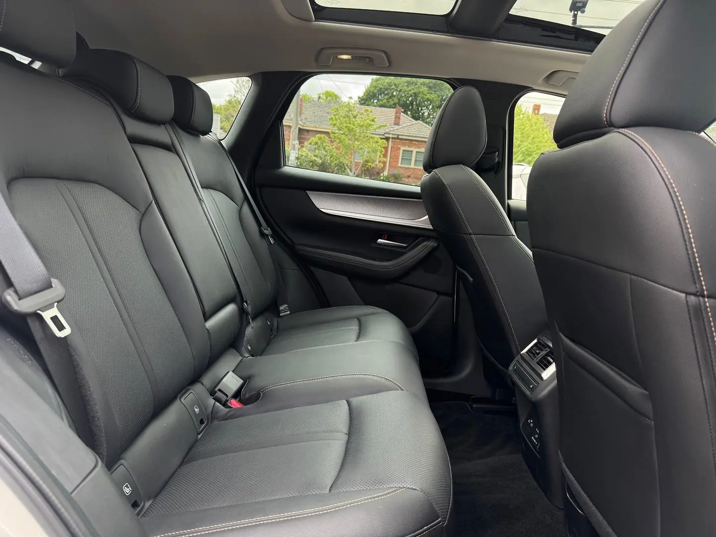 2023 Mazda CX-60 Gallery Image 24