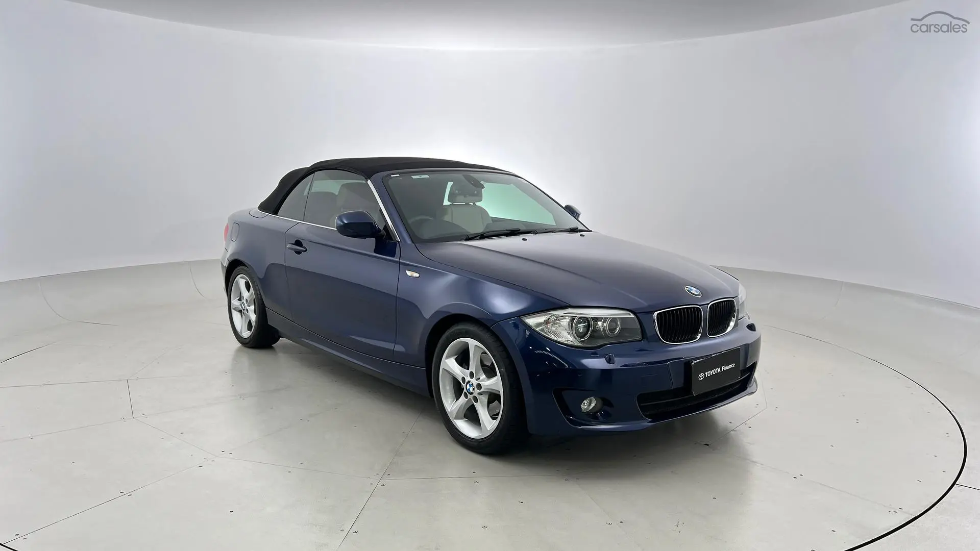 2013 BMW 1 Series Image 3