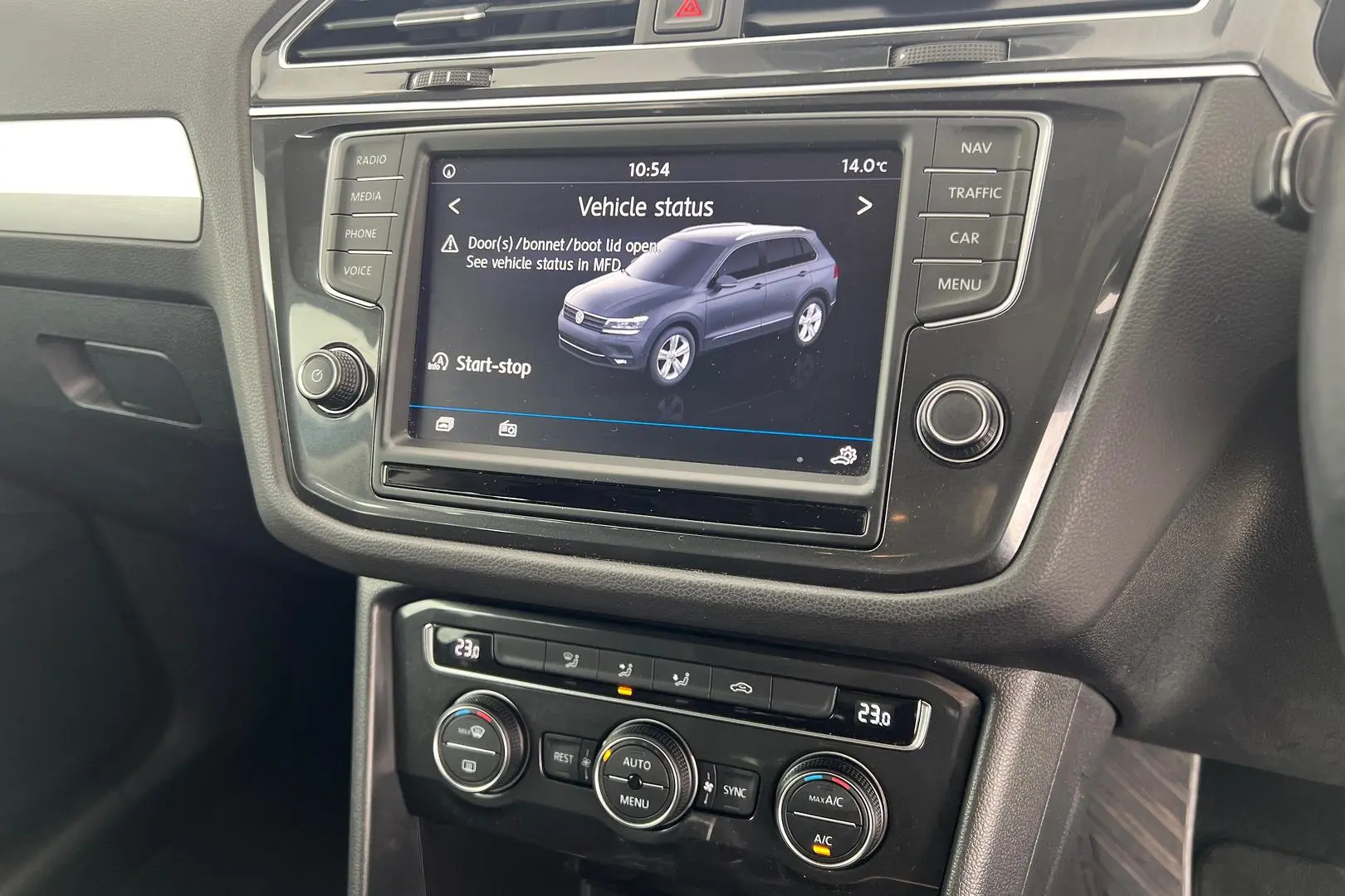 2016 Volkswagen Tiguan Gallery Image 14