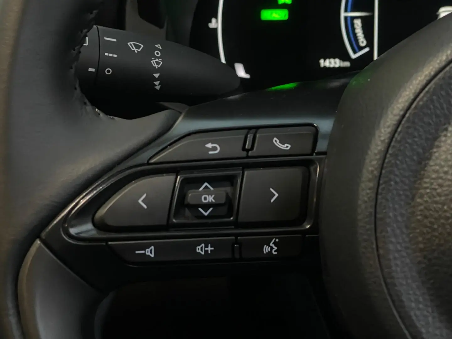 2024 Toyota Yaris Cross Gallery Image 22