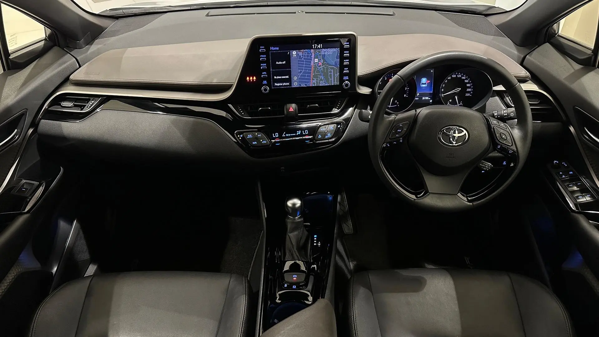 2022 Toyota C-HR Gallery Image 20