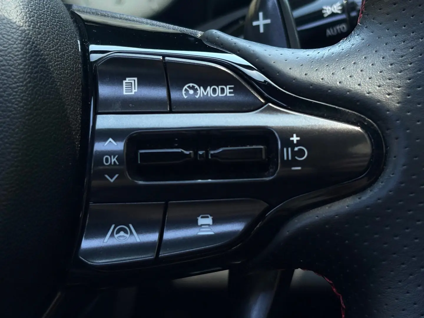 2022 Hyundai i30 Gallery Image 22