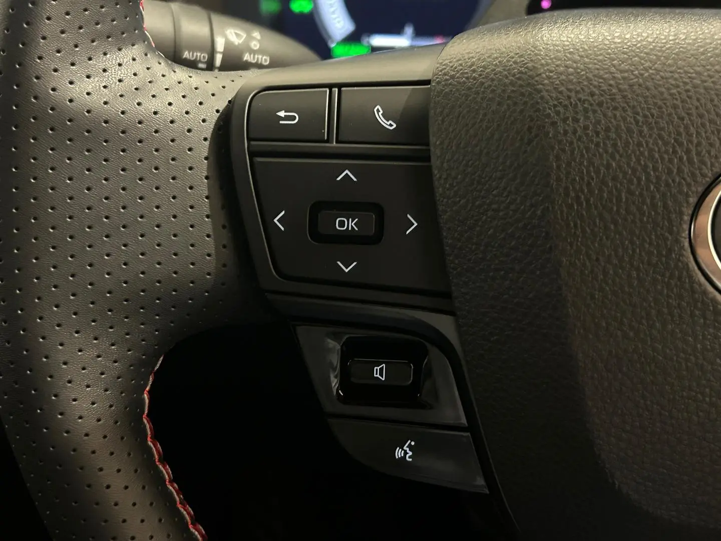 2024 Toyota C-HR Gallery Image 20