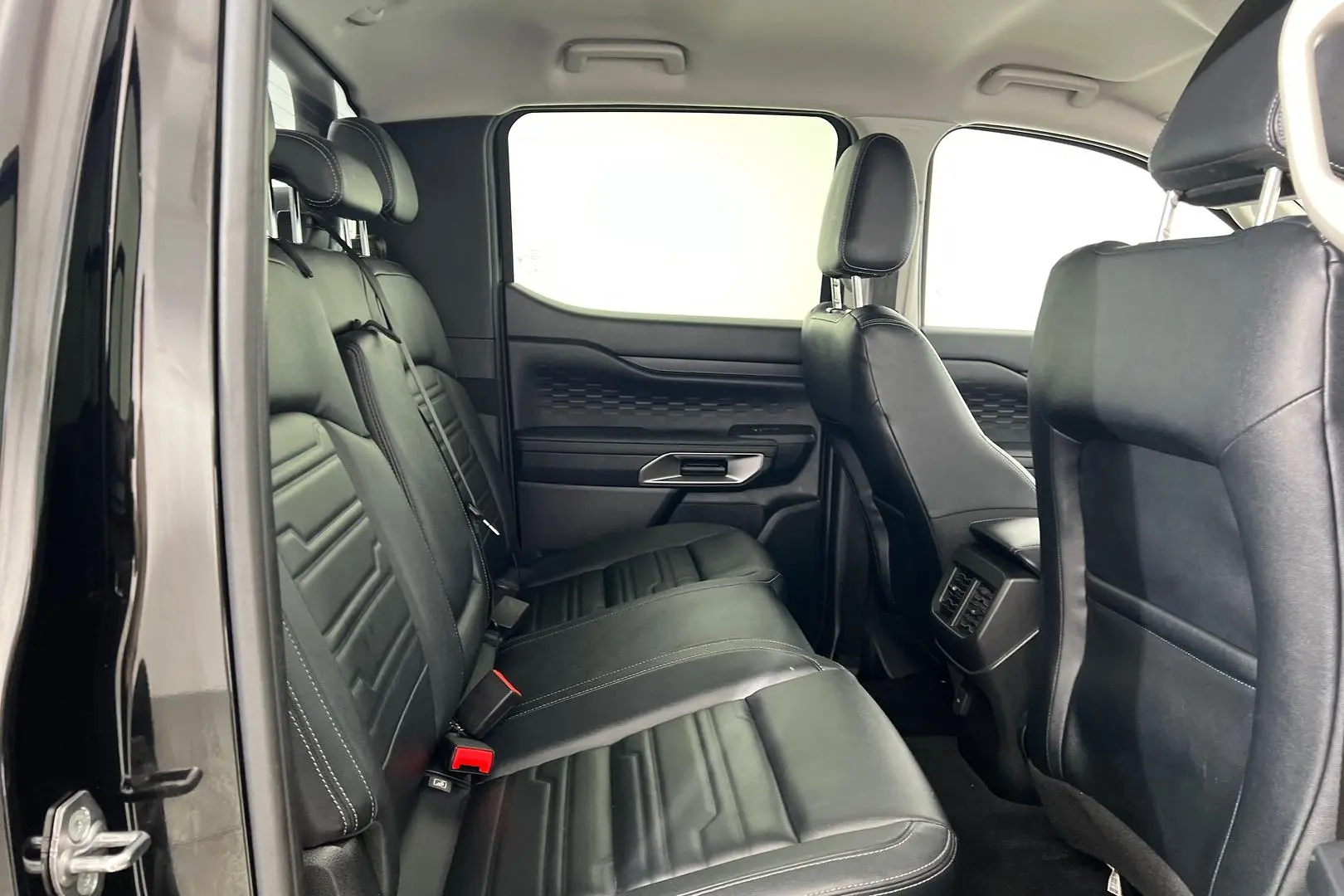 2022 Ford Ranger Gallery Image 16