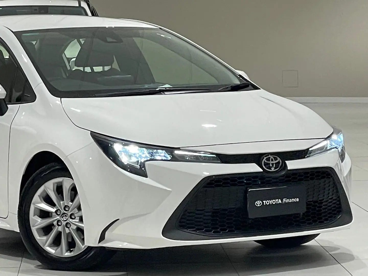 2023 Toyota Corolla Gallery Image 3