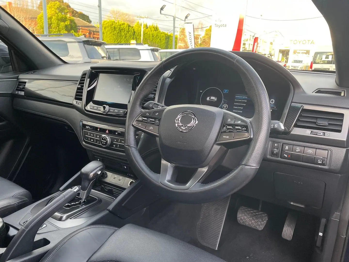 2022 SsangYong Musso Gallery Image 17