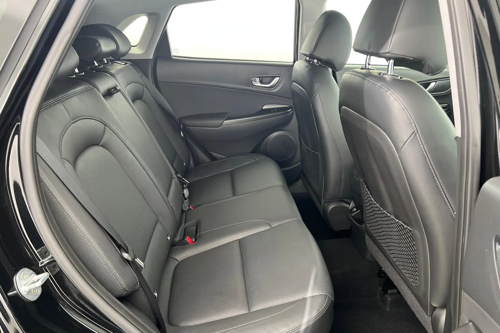 2023 Hyundai Kona Gallery Image 18
