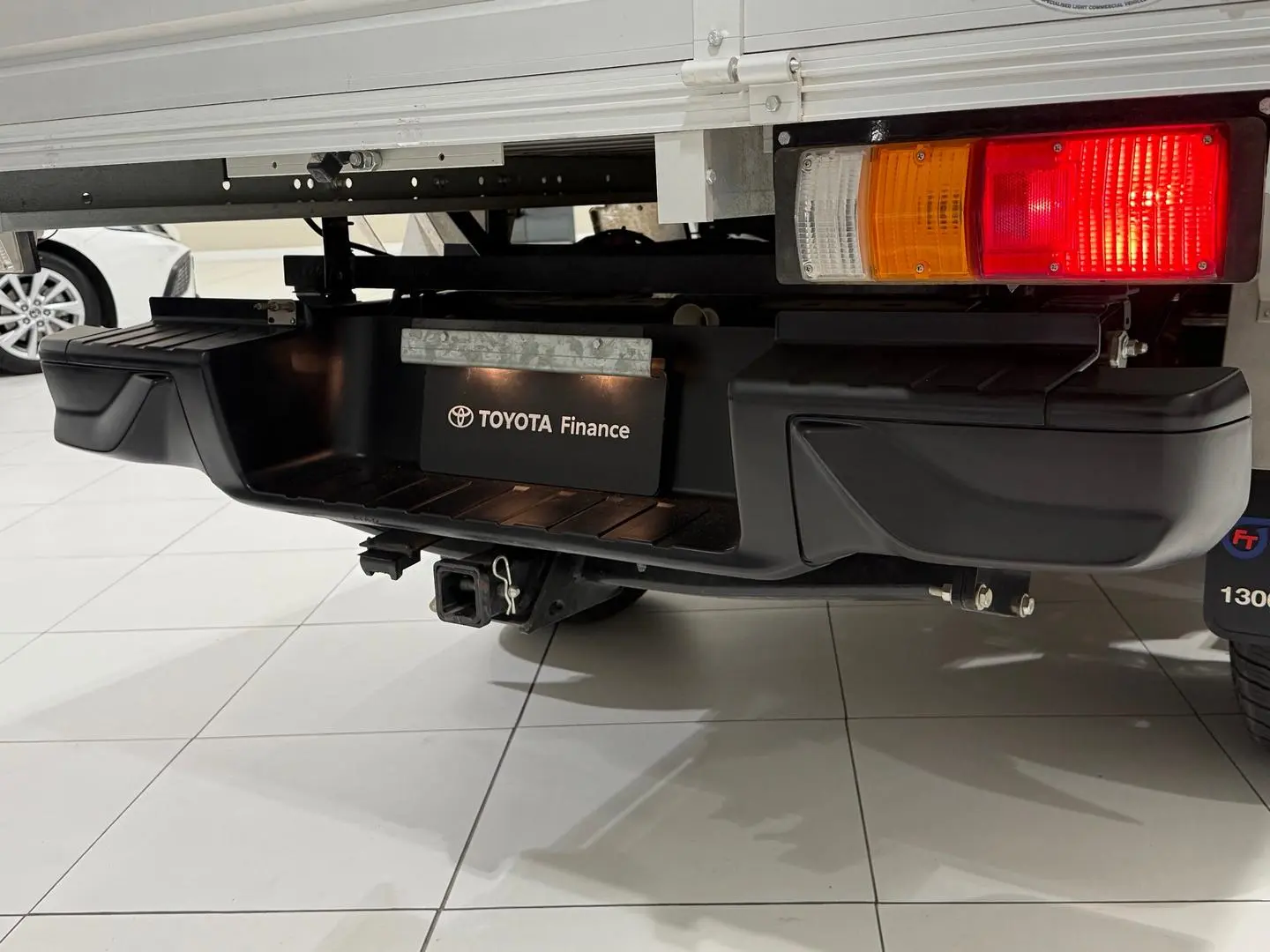 2022 Isuzu D-MAX Gallery Image 12