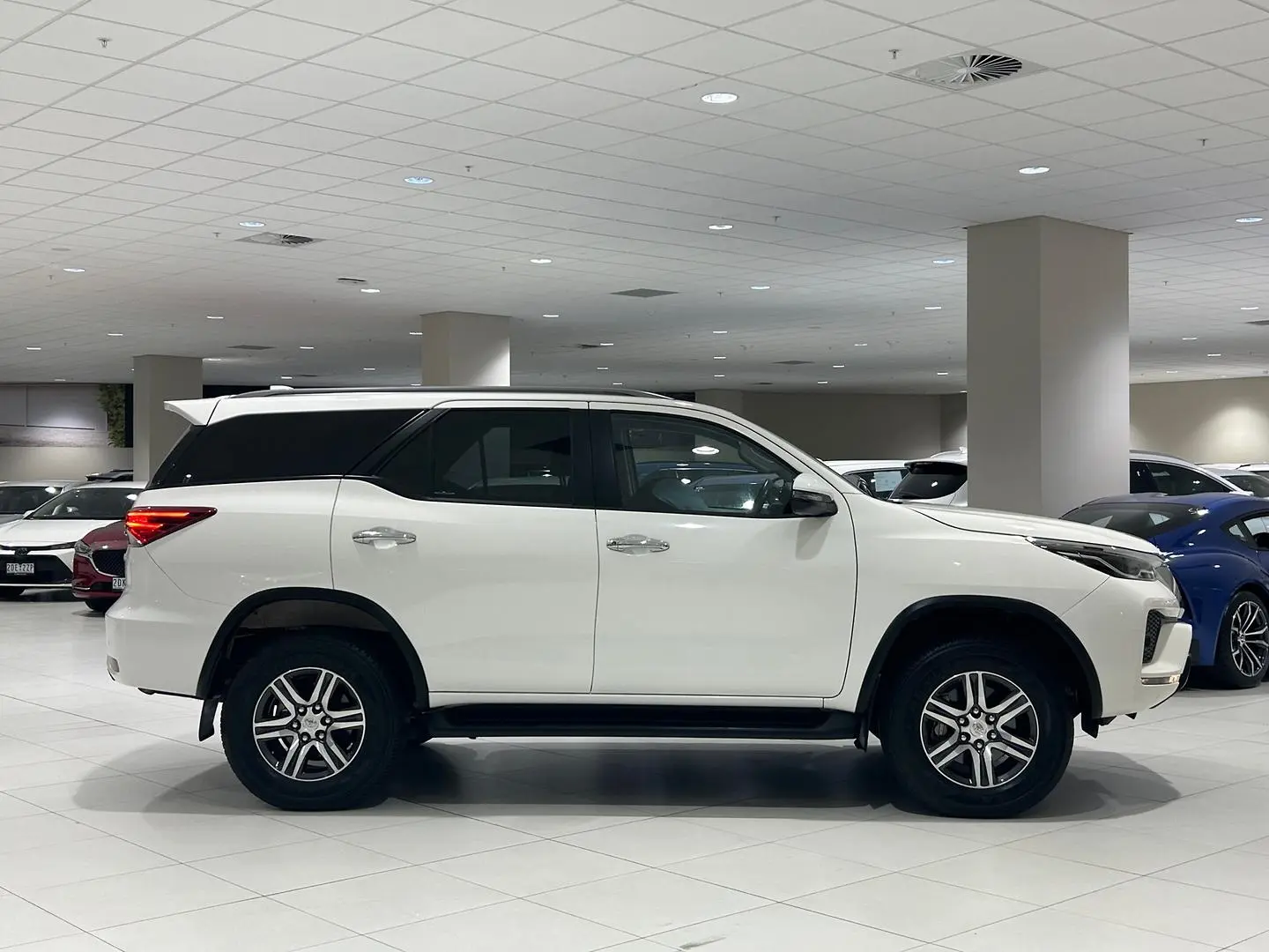 2024 Toyota Fortuner Gallery Image 2