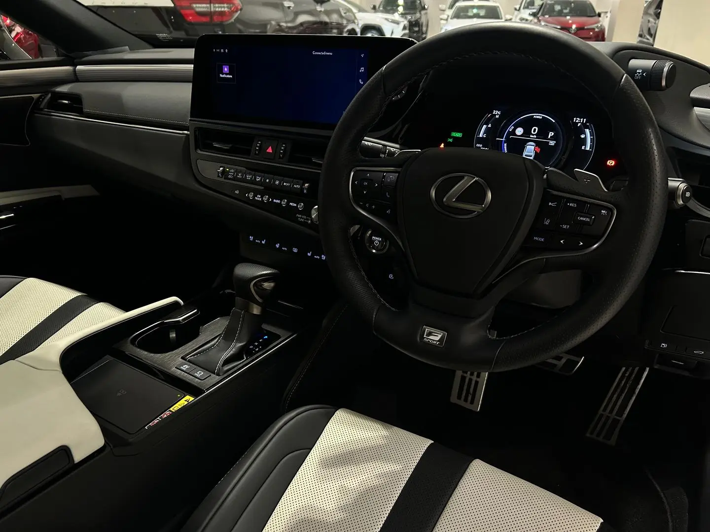 2023 Lexus Es Gallery Image 11