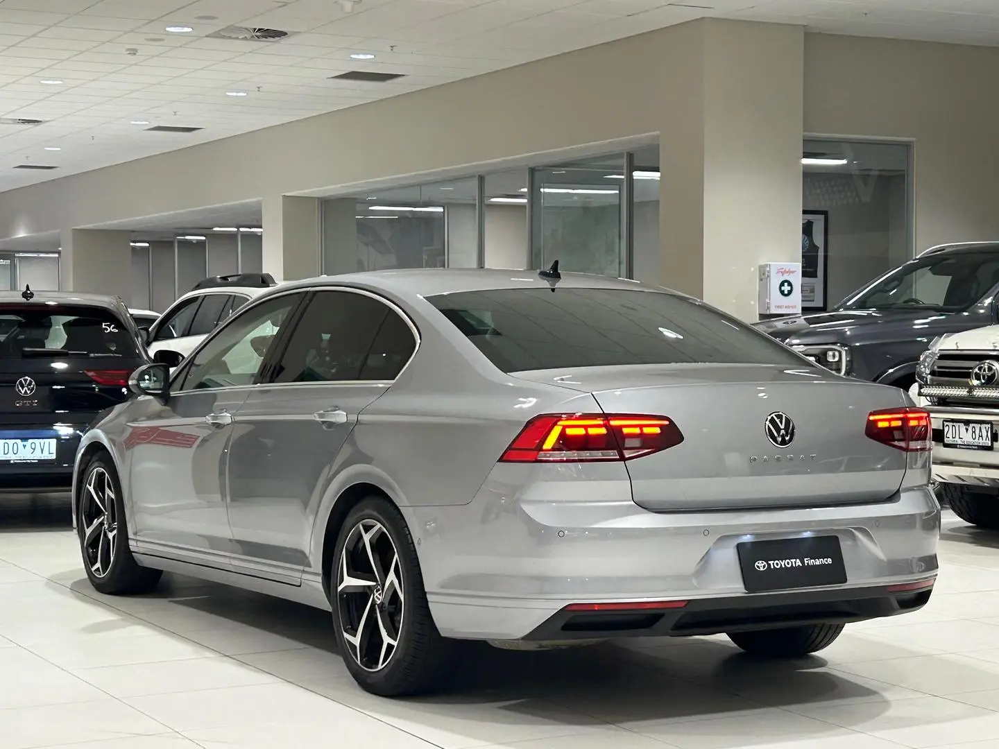 2022 Volkswagen Passat Gallery Image 8