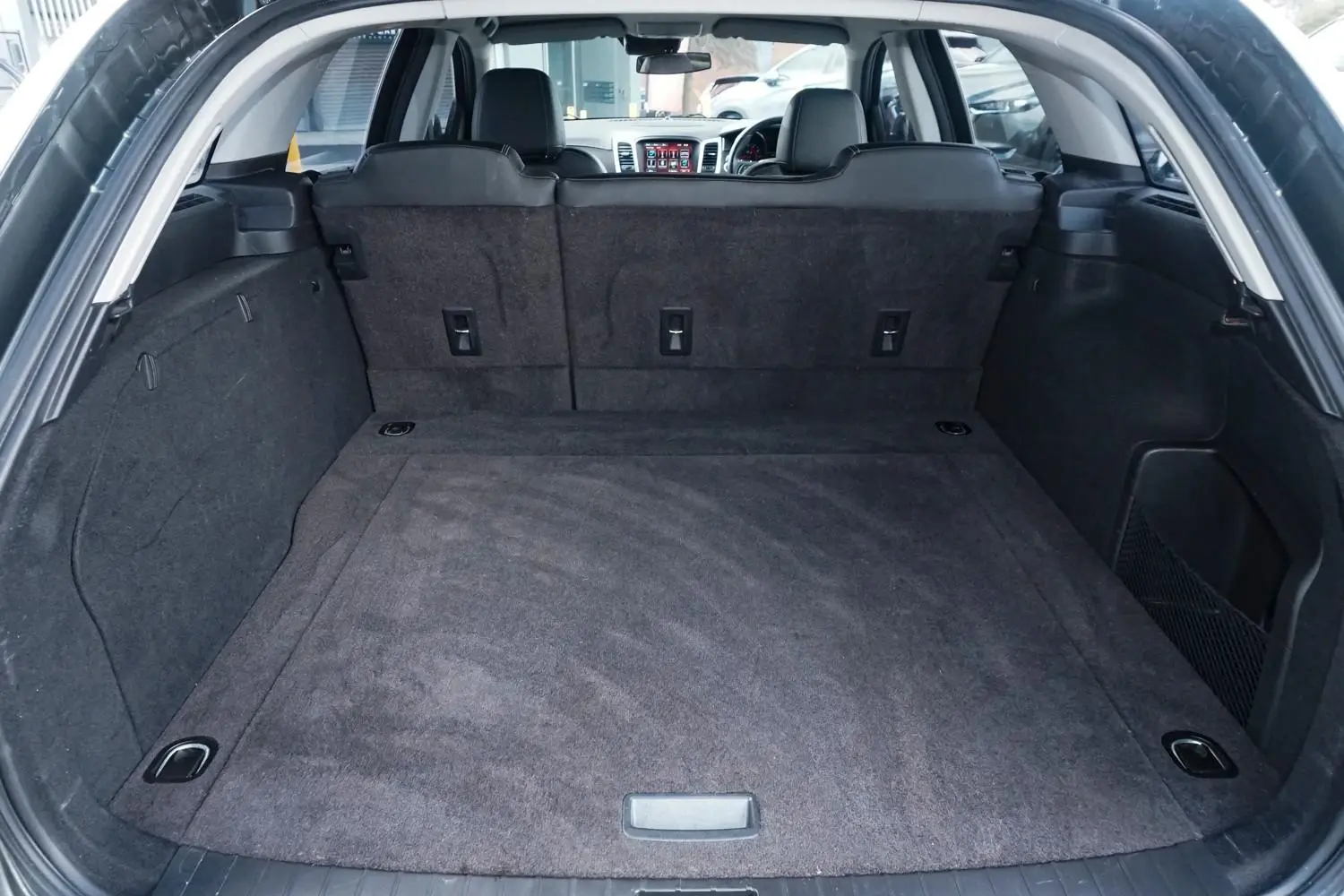 2016 Holden Commodore Gallery Image 18
