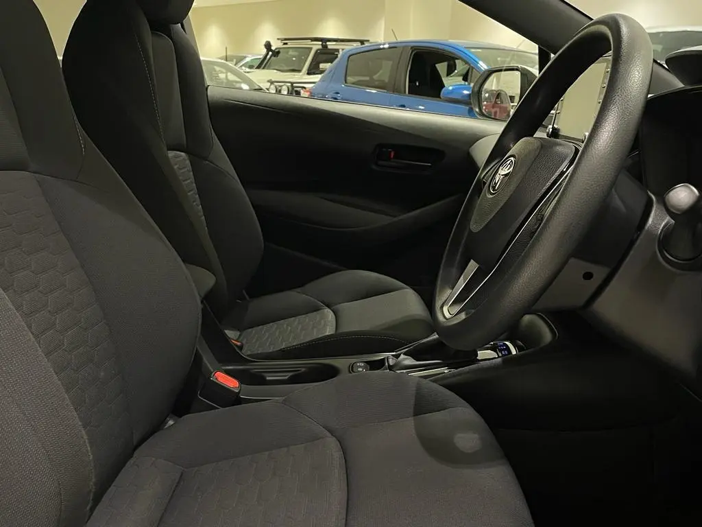 2022 Toyota Corolla Gallery Image 10